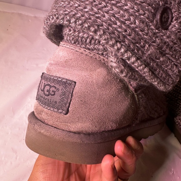 UGG Gray Knit Heeled Boots - Picture 12 of 14